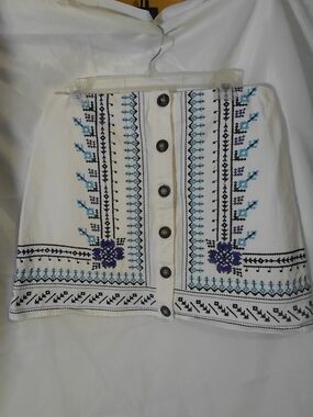 White Embroidered Button-Front Mini Skirt with Blue & Purple Floral Detail